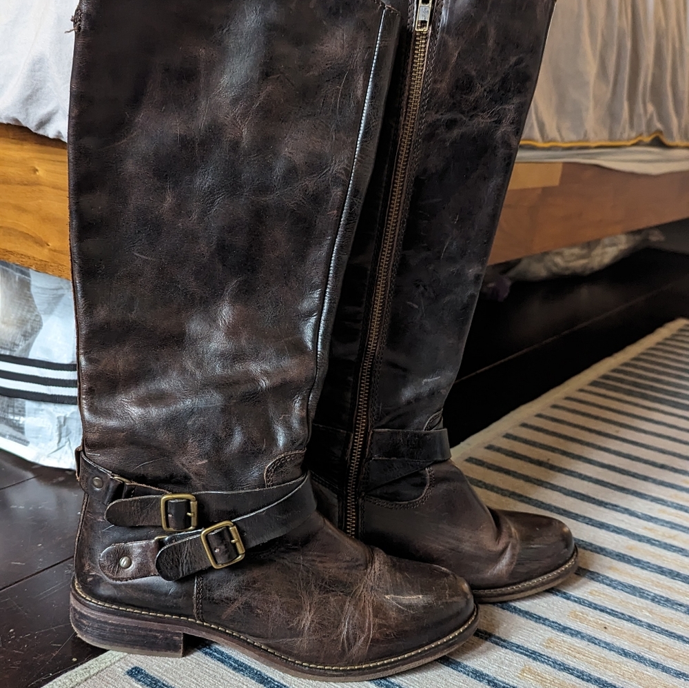 Leather tall boots